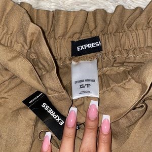 High waisted bow shorts